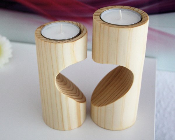 Teelichthalter Herz aus Fichtenholz, gedrechselt (2 Teile)