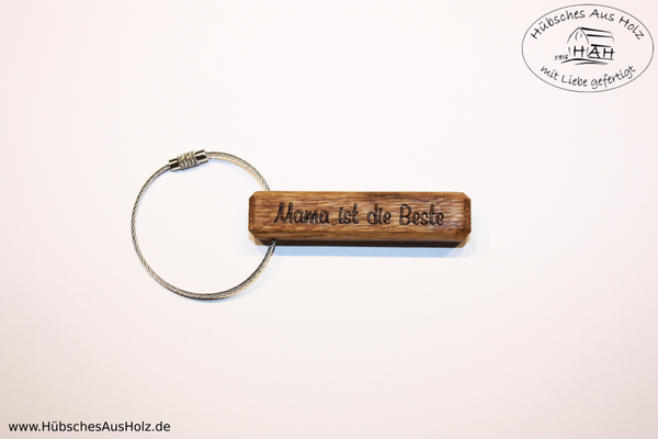 Schlüsselanhänger aus Eichenholz mit Wunschgravur - Design 1